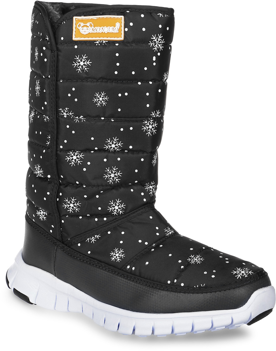 Дутики6096_BLACK_LILAC Дутики6096_BLACK_LILACДутики от Mon Ami выполнены из текстиля, оформленного оригинальным принтом, и укреплены по низу вставкой из искусственной кожи. Верх голенища оформлен логотипом бренда. Подкладка и стелька изготовлены из искусственного меха. Подошва из полимерного термопластичного материала оснащена рифлением.