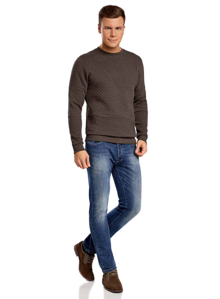 Свитер5L113071M/44445N/1200N Свитер5L113071M/44445N/1200NМужской свитшот oodji выполнен из хлопка с добавлением полиэстера и эластана. Модель с круглым вырезом горловины и длинными рукавами. Низ рукавов и низ изделия дополнены эластичными манжетами.
