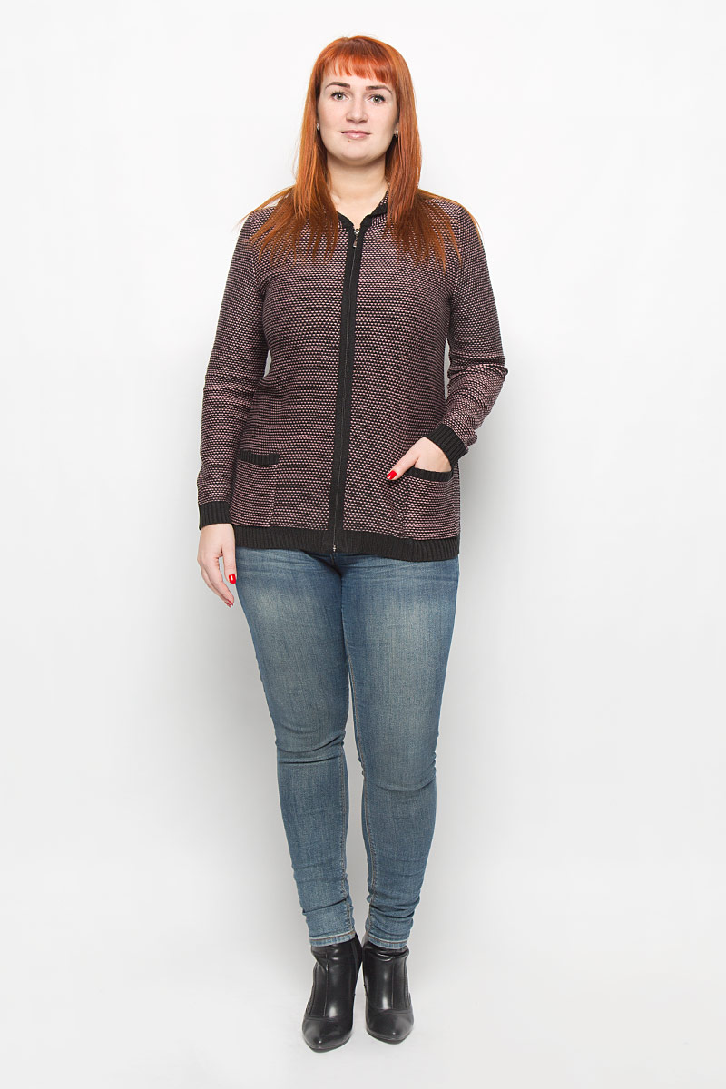 Кофта1344 Кофта1344Стильная женская кофта от Milana Style выполненная из качественной пряжи отлично дополнит ваш образ. Модель с капюшоном и длинными рукавами. Кофта застегивается на молнию и дополнена двумя накладными карманами. Рукава, низ изделия и края капюшона связаны резинкой.
