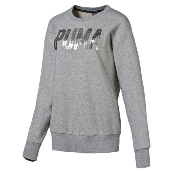 Свитшот838708_04 Свитшот838708_04Свитшот женский STYLE Foil Crew Sweat W изготовлен из хлопка с добавлением полиэстера и водоотталкивающей обработкой на основе биотехнологий. Модель имеет свободную посадку, заниженные плечевые швы, круглый вырез горловины. Воротник, манжеты рукавов и низ свитшота отделаны эластичными резинками. На груди модель декорирована надписью PUMA.