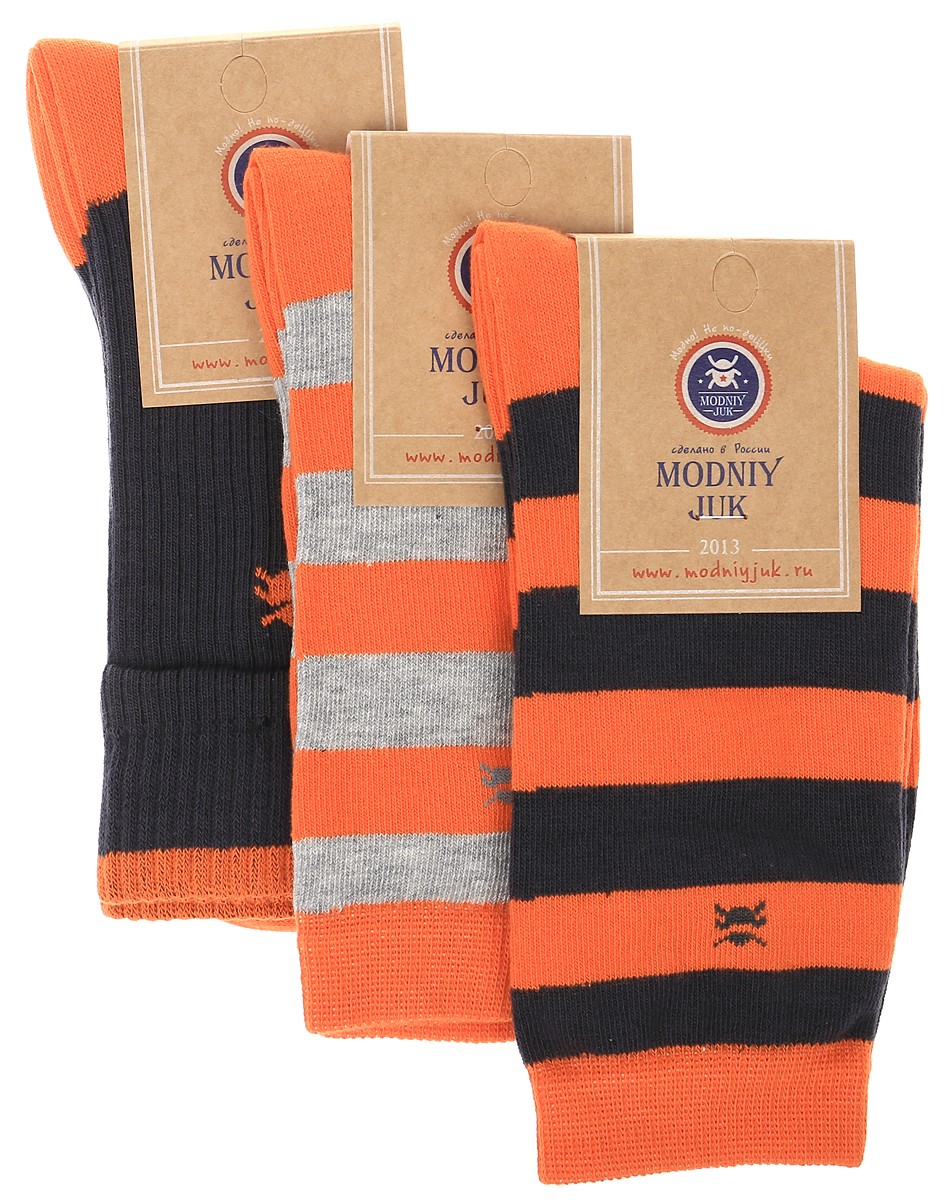 НоскиSocks 14/Logo/ НоскиSocks 14/Logo/Носки для мальчика Modniy Juk, изготовленные из высококачественного материала, идеально подойдут маленькому непоседе. Мягкая и широкая резинка плотно облегает ножку, не сдавливая ее, благодаря чему ребенку будет комфортно и удобно. Усиленные пятка и мысок обеспечивают надежность и долговечность. Носочки оформлены принтом в полоску и небольшим изображением жучка. В комплекте 3 пары носков.