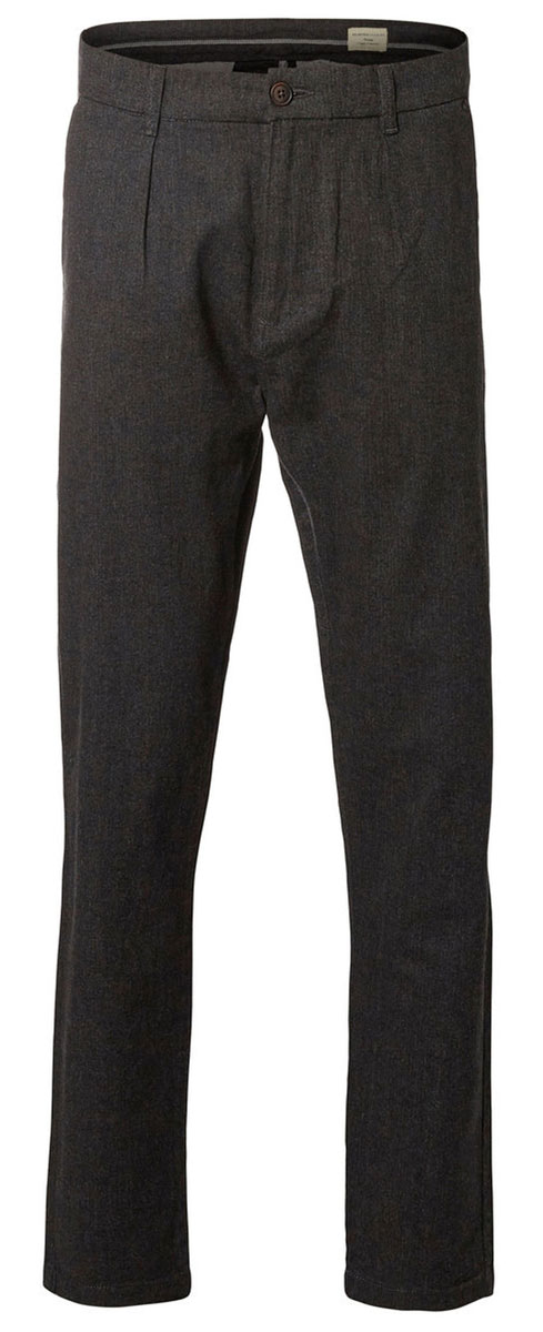 Брюки16054273_Dark Grey Брюки16054273_Dark GreyМужские брюки Selected Homme прямого кроя и стандартной посадки изготовлены из эластичного хлопка. Брюки застегиваются на ширинку на застежке-молнии и пуговицу. Изделие оснащено двумя втачными карманами спереди и двумя прорезными карманами сзади.
