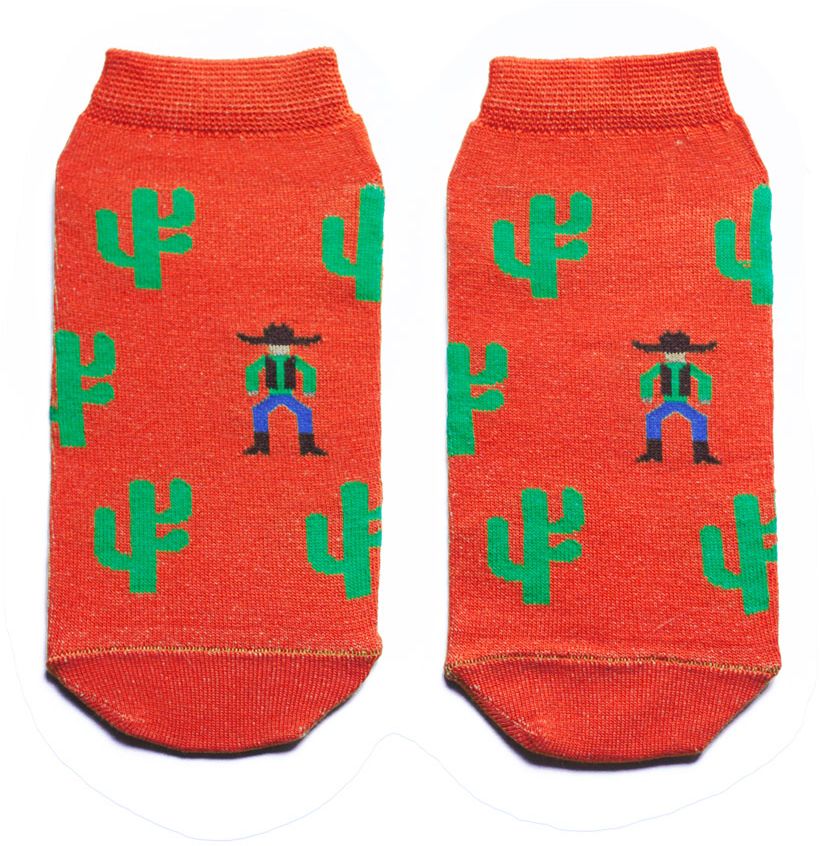 Носкиaw3122 Носкиaw3122Женский носки Big Bang Socks изготовлены из высококачественного хлопка с добавлением полиамидных и эластановых волокон, которые обеспечивают великолепную посадку. Удобная резинка идеально облегает ногу и не пережимает сосуды, а укороченный паголенок придает более эстетичный вид. Модель оформлена оригинальным принтом.