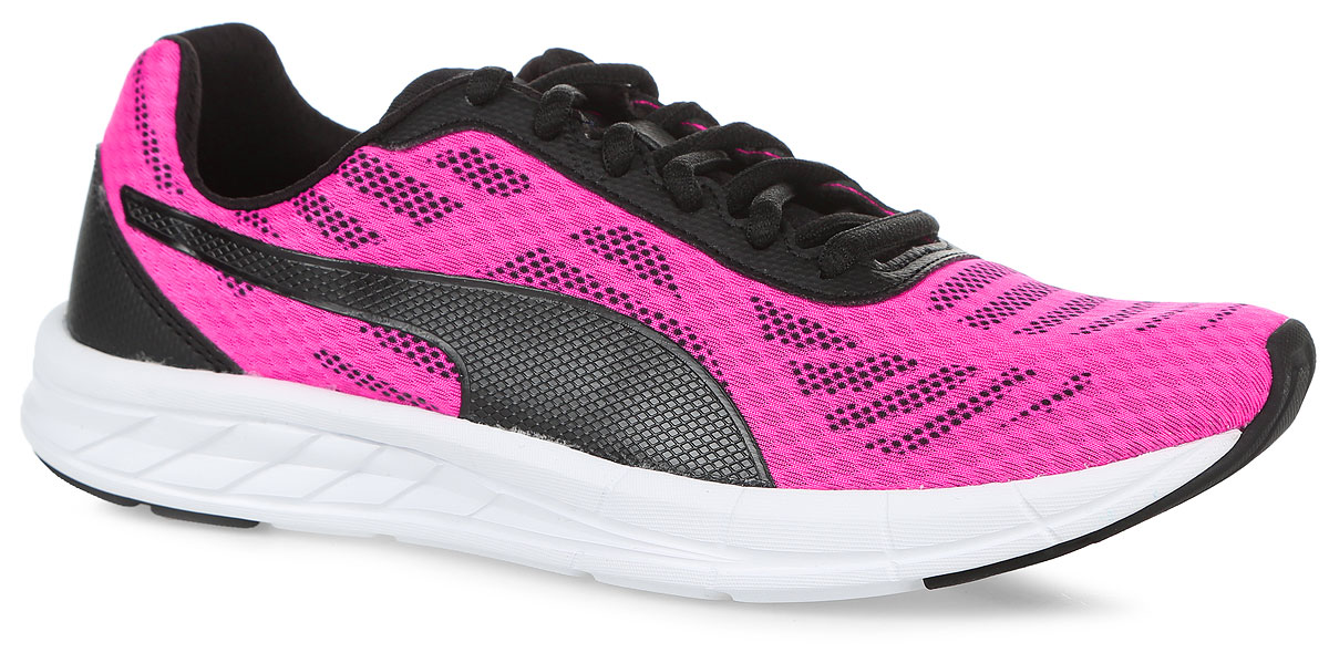 Кроссовки18905101 Кроссовки18905101Совершенно новая модель Puma Propel со стильным современным силуэтом предназначена для легкого амортизированного бега. Верх выполнен из легкого дышащего текстиля. Двухслойный сетчатый материал позволяет воздуху свободно циркулировкать. Бесшовная конструкция верха с наплавленными деталями обеспечивает минимальный вес обуви и улучшает скоростные свойства. Классическая шнуровка надежно фиксирует изделие на ноге. Прочная подошва с рифлением гарантирует сцепление с любой поверхностью. Сверхлегкой и эластичной беговой обуви придан модный дизайн. Язычок оформлен фирменным логотипом бренда. Отличный вариант для стильных и активных людей.