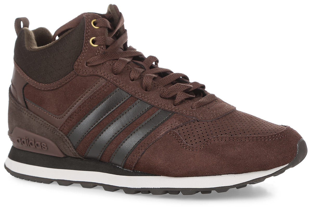 КроссовкиAW5266 КроссовкиAW5266Мужские кроссовки 10XT Winter Mi от adidas - беговой стиль круглый год. Модель выполнена из натуральной замши со вставками из искусственной кожи. Удобная текстильная подкладка и стелька Cloudfoam обеспечивают комфорт и смягчают каждый шаг. Промежуточная подошва из легкого ЭВА обеспечивает оптимальную амортизацию. Кроссовки по бокам дополнены фирменными тремя полосками. Классическая шнуровка надежно зафиксирует модель на ноге.