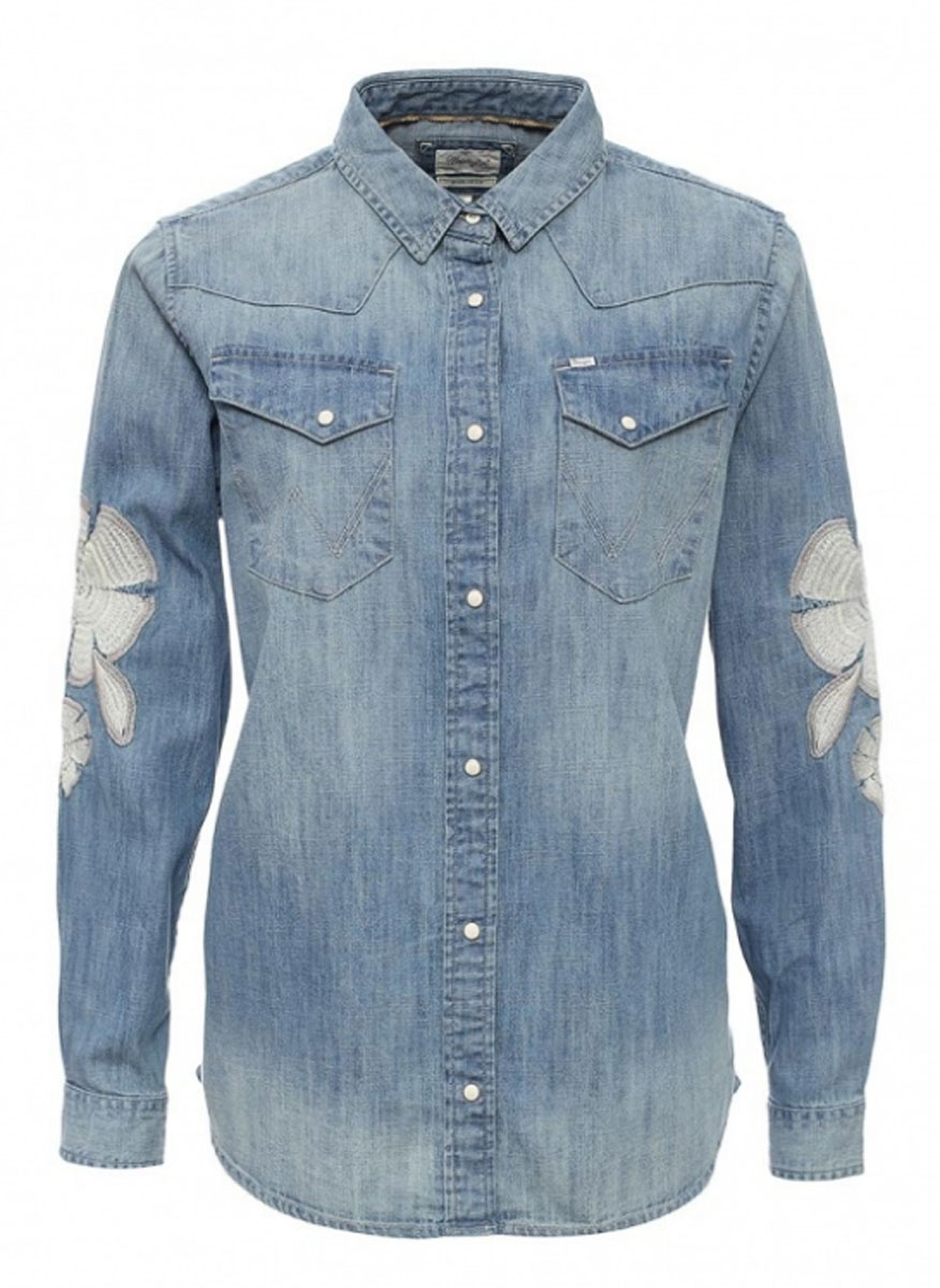 РубашкаW51787P4E РубашкаW51787P4EЖенская рубашка Wrangler выполнена из натурального хлопка. Рубашка с длинными рукавами и отложным воротником застегивается на кнопки спереди. Манжеты рукавов также застегиваются на кнопки. Рубашка оформлена вышивкой в виде цветов на рукавах. На груди расположены два накладных кармана.