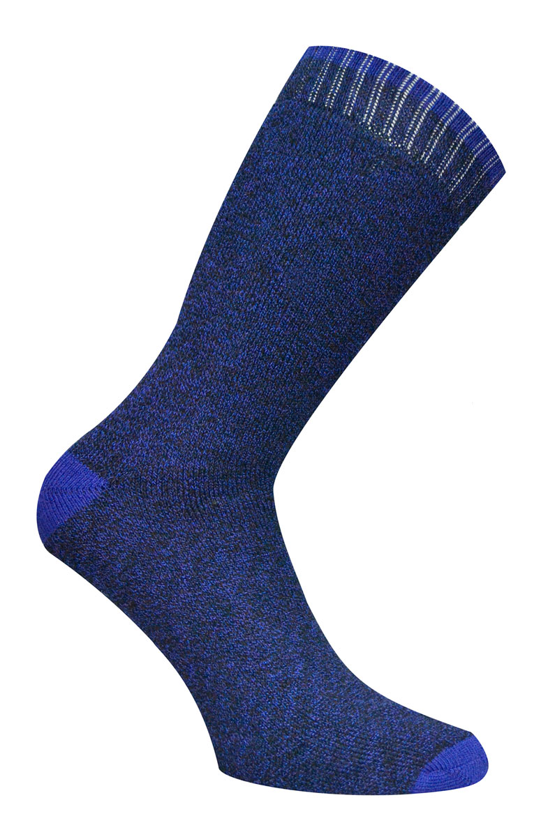 Носки88421 Носки88421Носки Master Socks Active Lifestyle изготовлены из полиакриловых нитей, натурального хлопка, полиамида и эластана, которые обеспечивают отличную посадку. Модель с удлиненным паголенком оснащена эластичной резинкой, которая плотно облегает ногу, не сдавливая ее, обеспечивает удобство.