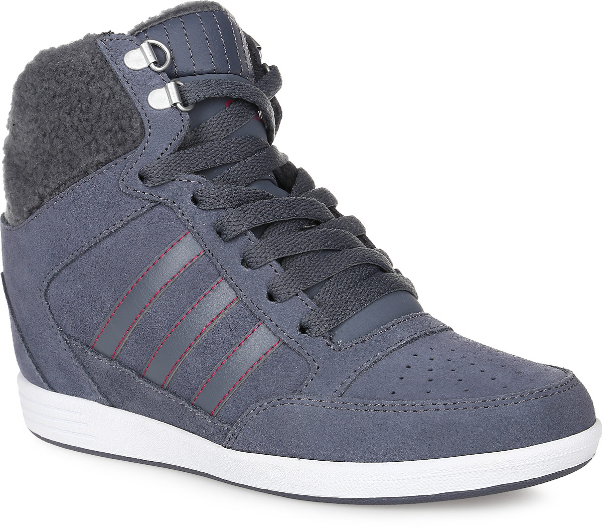КедыAW4854 КедыAW4854Женские кеды Super Wedge от adidas Neo придутся вам по душе. Эта модель с баскетбольным силуэтом дополнена скрытой танкеткой. Верх выполнен из искусственной замши с микроперфорацией. Язычок и задник оформлены названием бренда. По бокам кеды оформлены фирменными тремя полосками из искусственной кожи. Стелька из материала ЭВА с текстильной поверхностью комфортна при движении в течение всего дня. Классическая шнуровка надежно зафиксирует модель на ноге. Резиновая подошва с рифлением гарантирует идеальное сцепление с любыми поверхностями. Поднимите свой стиль на небывалую высоту!