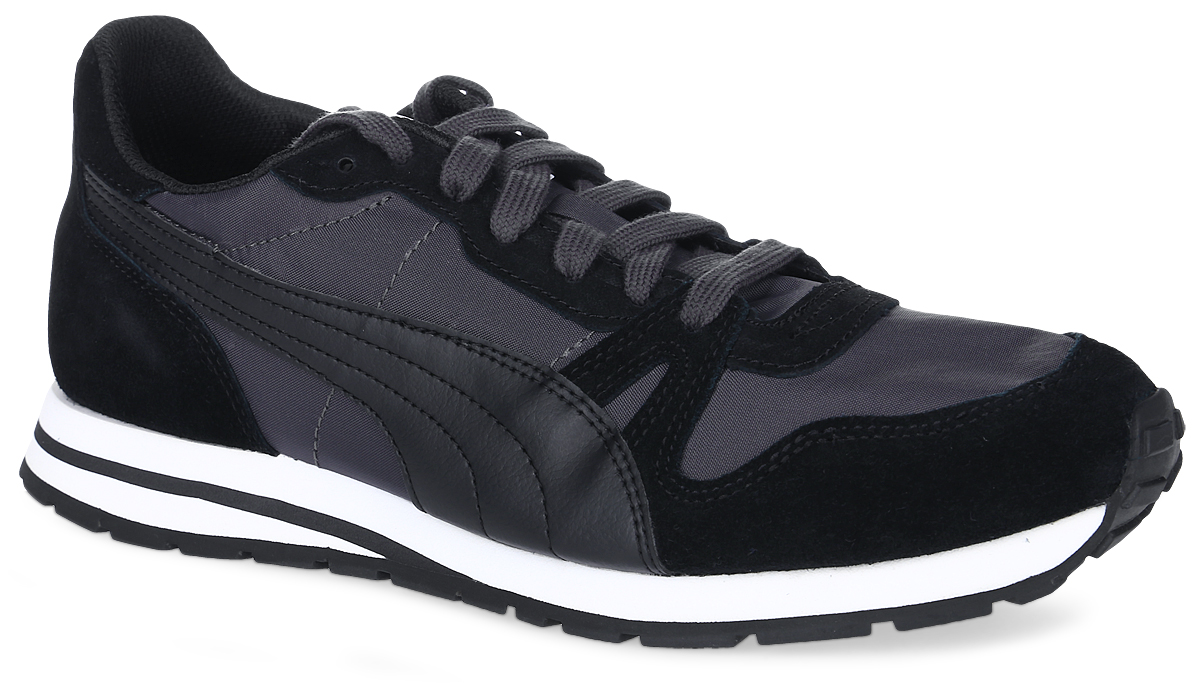 Кроссовки36140301 Кроссовки36140301В модели кроссовок Yarra Classic от Puma за основу взят классический дизайн Duplex и функциональные элементы, характерные для беговой обуви 1980-х. Верх изделия - это сочетание нейлона и замши, что сохраняет все признаки классической спортивной обуви, и при этом прекрасно подходит для повседневной носки. Классическая шнуровка надежно фиксирует изделие на ноге. Прочная подошва с рифлением гарантирует сцепление с любой поверхностью. Такие кроссовки отлично подчеркнут ваш спортивный образ. Прекрасный выбор для тех, кто ищет стильную обувь.