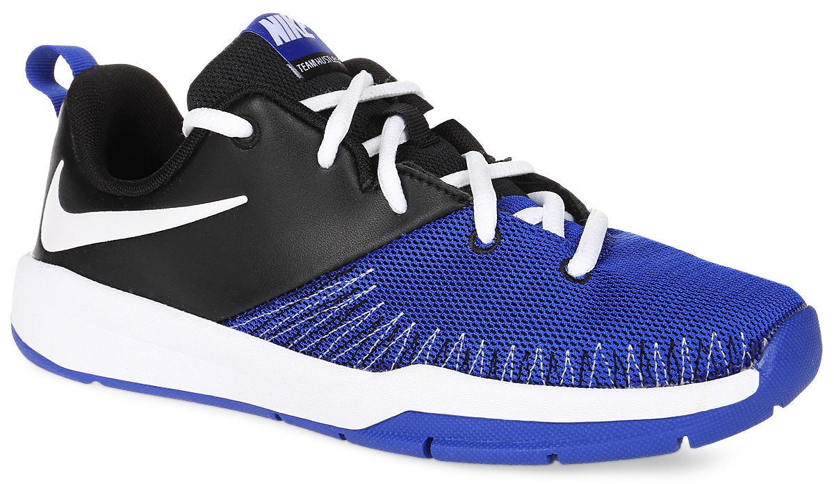 Кроссовки834318-002 Кроссовки834318-002Кроссовки для баскетбола Nike Team Hustle D 7 Low с мягким прочным верхом выполнены из натуральной кожи и дополнены вставками из дышащего текстиля, обеспечивают комфортную поддержку и фиксацию. Модель на классической шнуровке. Боковые стороны декорированы логотипом бренда. Подкладка и стелька изготовлены из текстиля. Глубокие эластичные желобки гарантируют гибкость и сцепление. Перфорированные вставки повышают воздухопроницаемость. Зигзагообразная резиновая подошва износостойкая.