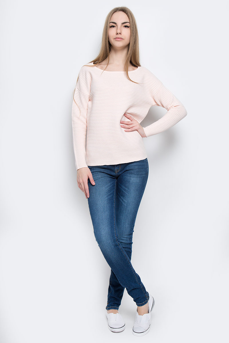 Джемпер16055336_Heavenly Pink Джемпер16055336_Heavenly PinkЖенский джемпер Selected Femme выполнен из сочетания хлопка и акрила. Модель, с круглым вырезом горловины и длинными рукавами-кимоно, выполнена в лаконичном стиле.