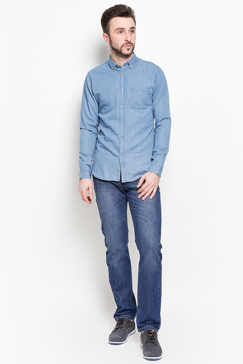 Рубашка16048999_Evening Blue Рубашка16048999_Evening BlueСтильная мужская рубашка Selected Homme изготовлена из высококачественного хлопка. Рубашка с отложным воротником и длинными рукавами застегивается на пуговицы по всей длине. На манжетах и воротнике предусмотрены застежки- пуговицы. Спереди расположен один накладной карман.