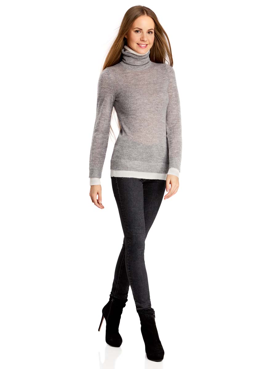 Свитер74412571/43677/2312B Свитер74412571/43677/2312BЖенский свитер odji Collection изготовлен из качественной смесовой пряжи. Модель оформлена воротником-гольф и длинными рукавами. Воротник, низ рукавов и низ изделия связаны двойной резинкой контрастных цветов.