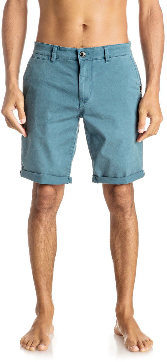 ШортыEQYWS03324-BQK0 ШортыEQYWS03324-BQK0Шорты мужские Quiksilver изготовлены из качественной ткани. Модель длиной до колен застегивается на молнию и пуговицу. Изделие дополнено карманами.