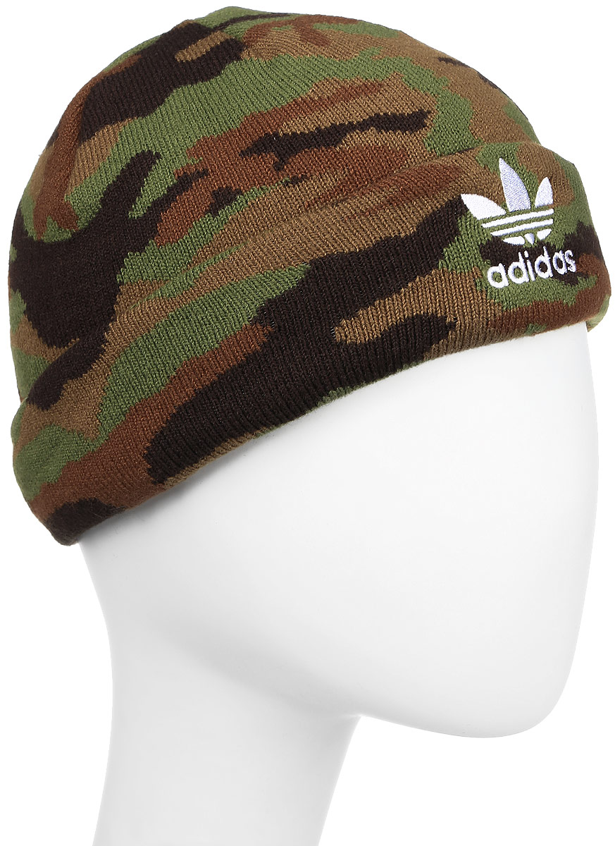 ШапкаAY9060 ШапкаAY9060Шапка Adidas Graphic Beanie выполнена в смелом уличном стиле. Подвернутый край украшен вышитым Трилистником.