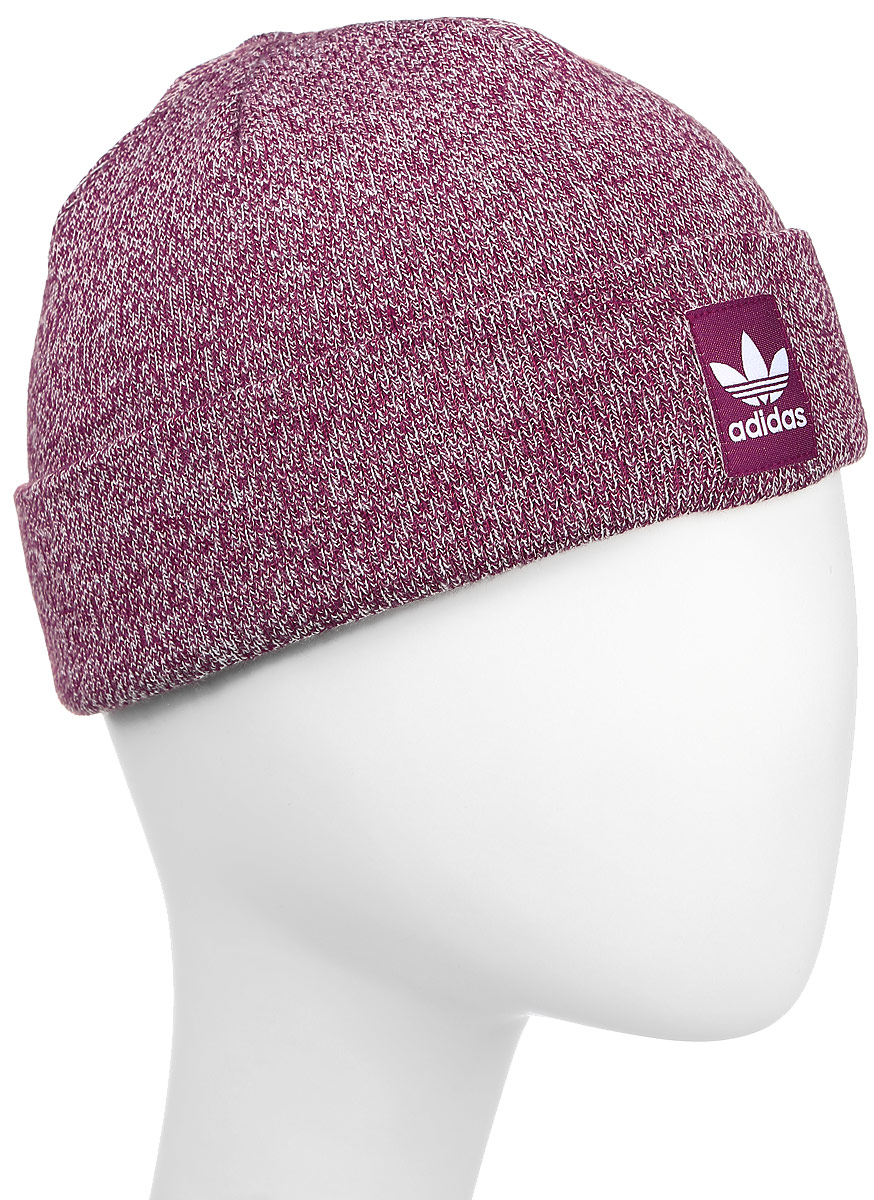 ШапкаAY9065 ШапкаAY9065Шапка Adidas Rib Logo Beanie - классическая шапка-бини, связанная из мягкой меланжевой пряжи. Три полоски украшают внутреннюю сторону подвернутого манжета. Атласная нашивка с Трилистником на отвороте.