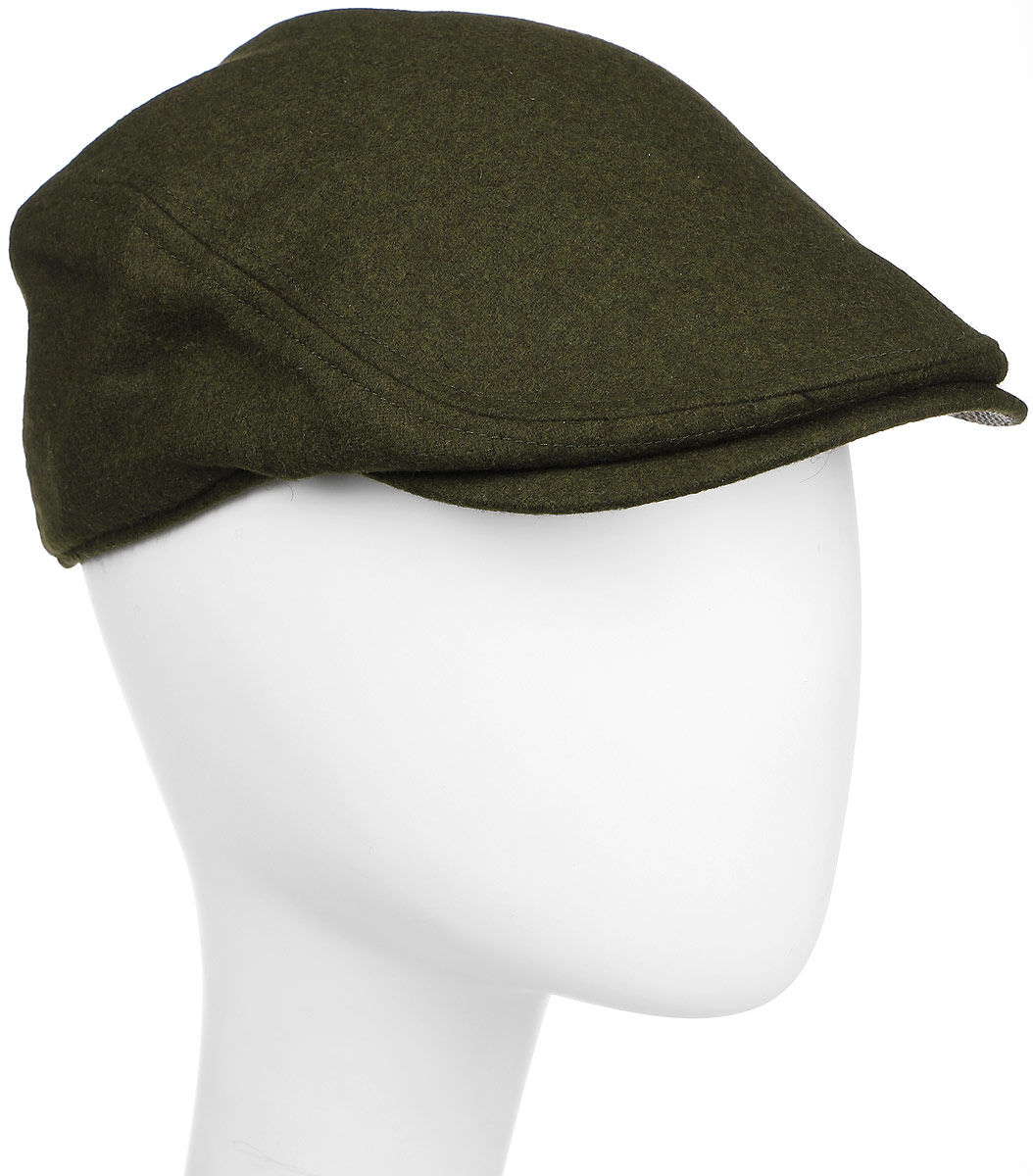 Кепка603-0005 Кепка603-0005Стильная кепка Goorin Brothers с маленьким твердым козырьком выполнена из сочетания теплой шерсти и высококачественного акрила. Модель выполнена в лаконичном однотонном стиле, а низ козырька оформлен тканью в клетку. Мягкая внутренняя лента и подкладка обеспечат удобную посадку.
