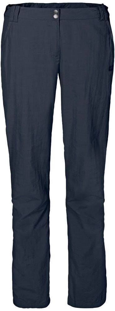 Брюки1503311-1010 Брюки1503311-1010Брюки женские Kalahari Pants W выполнены из ткани SUPPLEX (100% полиамид). Брюки имеют множество преимуществ, особенно практичных в путешествии по жарким регионам: они легкие, защищают от ультрафиолетового излучения (UPF 40+) и упаковываются очень компактно. К тому же материал очень быстро сохнет. Модель застегивается на ширинку с молнией и пуговицу в поясе. Пояс дополнен шлевками для ремня. Брюки имеют два втачных кармана спереди и два втачных кармана сзади. Kalahari Pants W - сочетание нужных качеств для путешествий, летних походов и будней.