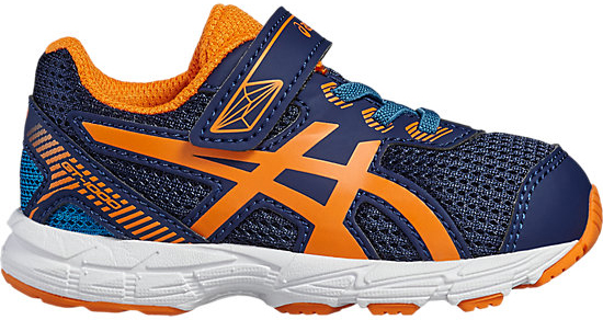 КроссовкиC621N-2003 КроссовкиC621N-2003Кроссовки Asics Gt-1000 5 Ts, выполненные из сетчатого текстиля и искусственной кожи, оформлены фирменным принтом. На ноге модель фиксируется с помощью шнурков и ремешка с застежкой-липучкой, который оформлен надписью с названием бренда. Внутренняя поверхность выполнена из сетчатого текстиля, комфортного при движении. Стелька выполнена из легкого ЭВА-материала с поверхностью из текстиля. Подошва изготовлена из легкого ЭВА-материала и оснащена вставками из резины. Поверхность подошвы дополнена рельефным рисунком.