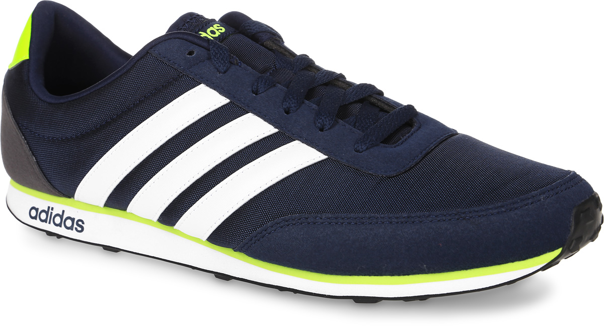 КроссовкиAW3881 КроссовкиAW3881Мужские кроссовки adidas Neo V Racer, выполненные из текстиля и искусственной кожи, оформлены фирменными вставками. Шнурки надежно зафиксируют модель на ноге. Внутренняя поверхность из текстиля комфортна при движении. Стелька выполнена из легкого ЭВА-материала с поверхностью из текстиля. Подошва изготовлена из высококачественной резины, которая обеспечит отличную амортизацию. Поверхность подошвы дополнена рельефным рисунком.