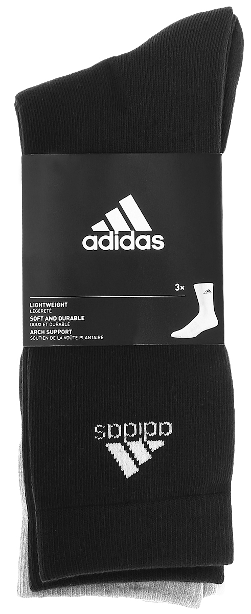 Комплект носковAA2330 Комплект носковAA2330Носки adidas Per Crew T изготовлены из высококачественного мягкого эластичного хлопка с добавлением полиэстера и полиамида. Удлиненные носки с поддержкой стопы имеют эластичную резинку, которая надежно фиксирует носки на ноге. В комплект входят 3 пары носков, оформленных логотипом бренда adidas.