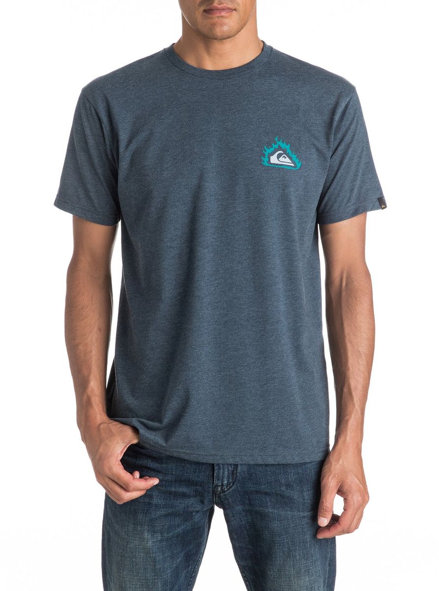 ФутболкаEQYZT04286-BRQH ФутболкаEQYZT04286-BRQHМужская футболка Quiksilver изготовлена из качественного натурального материала. Модель выполнена с круглой горловиной и короткими рукавами.