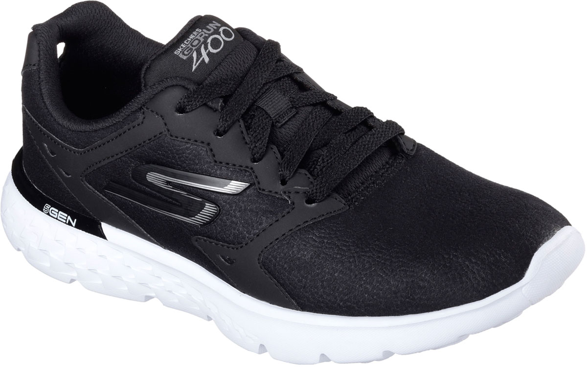 Кроссовки14800-BKW Кроссовки14800-BKWСтильные легкие женские кроссовки Skechers подходят как для занятий спортом, так и для повседневных прогулок. Верх модели выполнен из искусственной кожи. Классическая шнуровка надежно зафиксирует модель на стопе. Внутренняя отделка исполнена из мягкого текстиля. Гибкая анатомическая подошва имеет рельефный протектор, который обеспечивает надежное сцепление с поверхностью. В таких кроссовках вашим ногам будет комфортно и уютно. Они подчеркнут ваш стиль и индивидуальность!