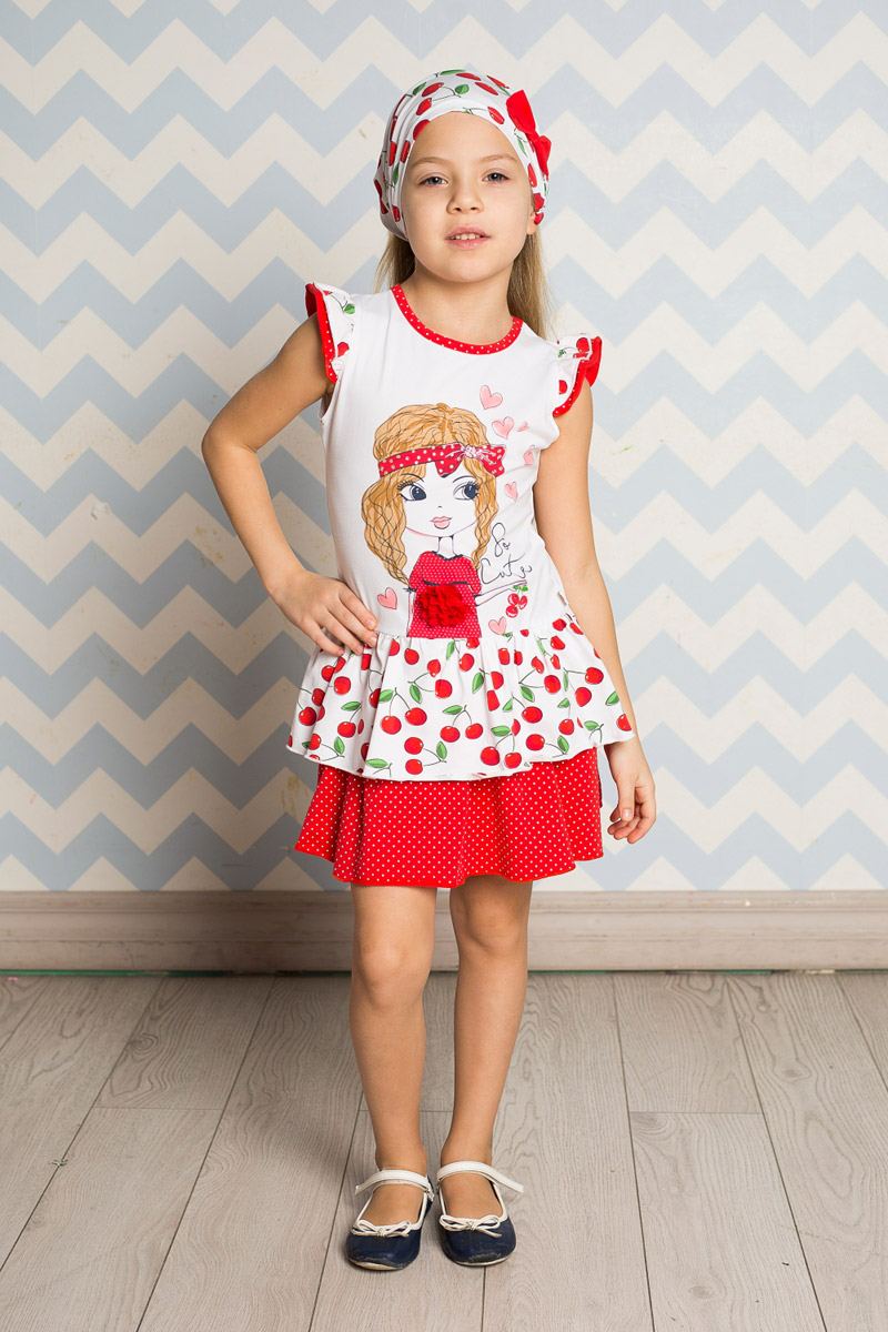 Платье714155 Платье714155Яркое платье для девочки Sweet Berry выполнено из высококачественного эластичного хлопка. Модель приталенного кроя с двухслойной юбкой-воланом и двухслойными рукавами-крылышками оформлена аппликацией и принтами в горошек и вишенку. Круглый вырез горловины дополнен мягкой эластичной бейкой.