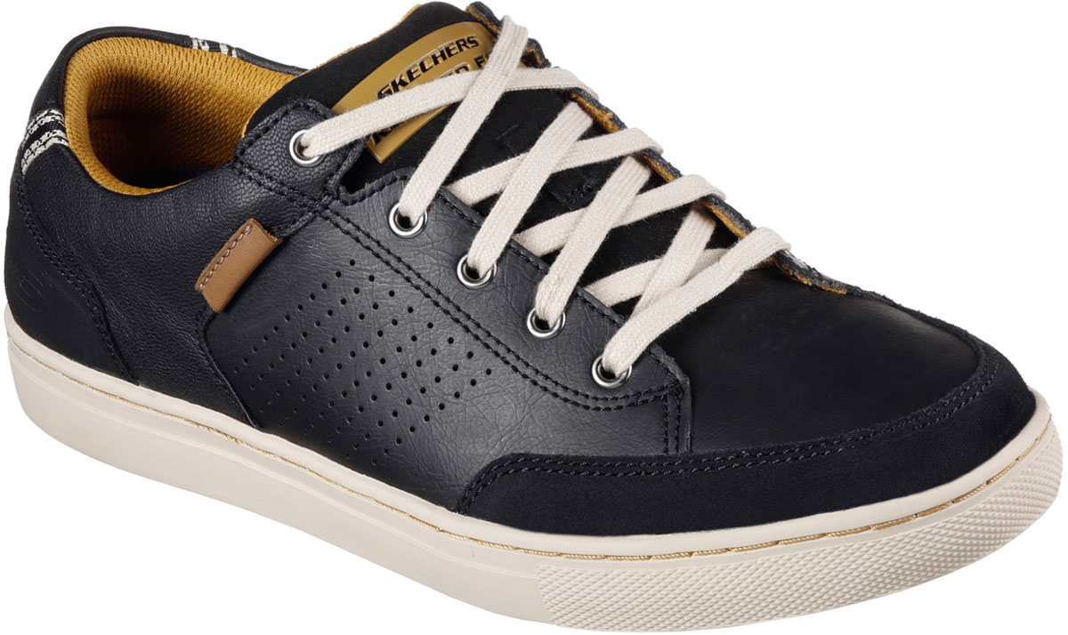 Кеды64796-BLK Кеды64796-BLKСтильные мужские кеды Skechers отлично подойдут для повседневной носки. Верх модели выполнен из натуральной кожи. Удобная шнуровка надежно фиксирует модель на стопе. Подошва обеспечивает легкость и естественную свободу движений.