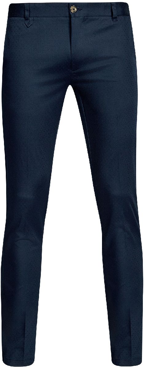 Брюки2L210194M/46581N/3300N Брюки2L210194M/46581N/3300NМужские брюки oodji Lab выполнены из высококачественного материала с мелким жаккардовым узором. Модель стандартной посадки застегивается на пуговицу в поясе и ширинку на застежке-молнии. Пояс имеет шлевки для ремня. Спереди брюки дополнены втачными карманами, сзади - прорезными.