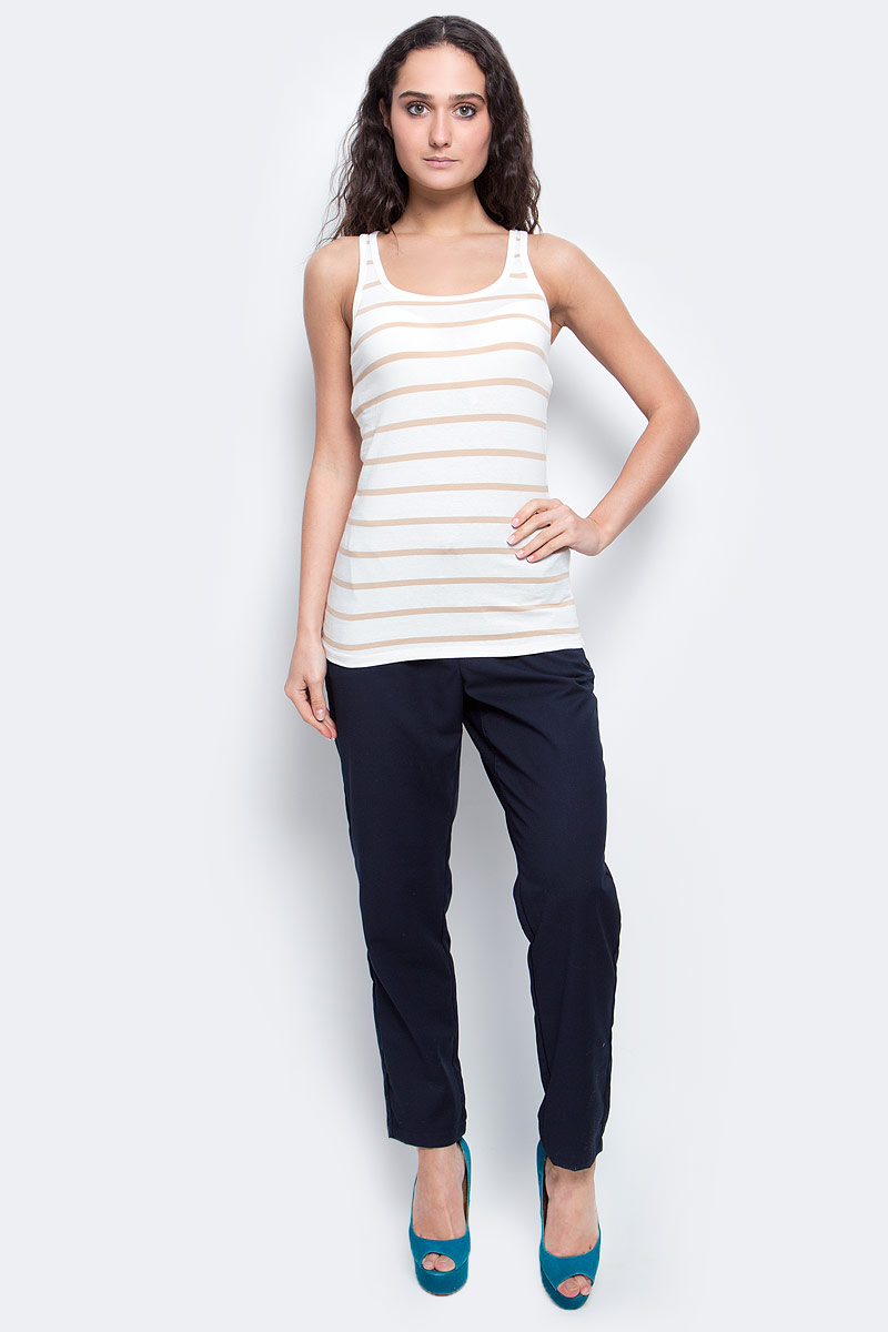 МайкаB257003_Dark Navy Striped МайкаB257003_Dark Navy StripedЖенская майка Baon изготовлена из эластичного хлопка. Модель с круглым вырезом горловины оформлена принтом в полоску. Комфортная майка - отличный выбор на каждый день.