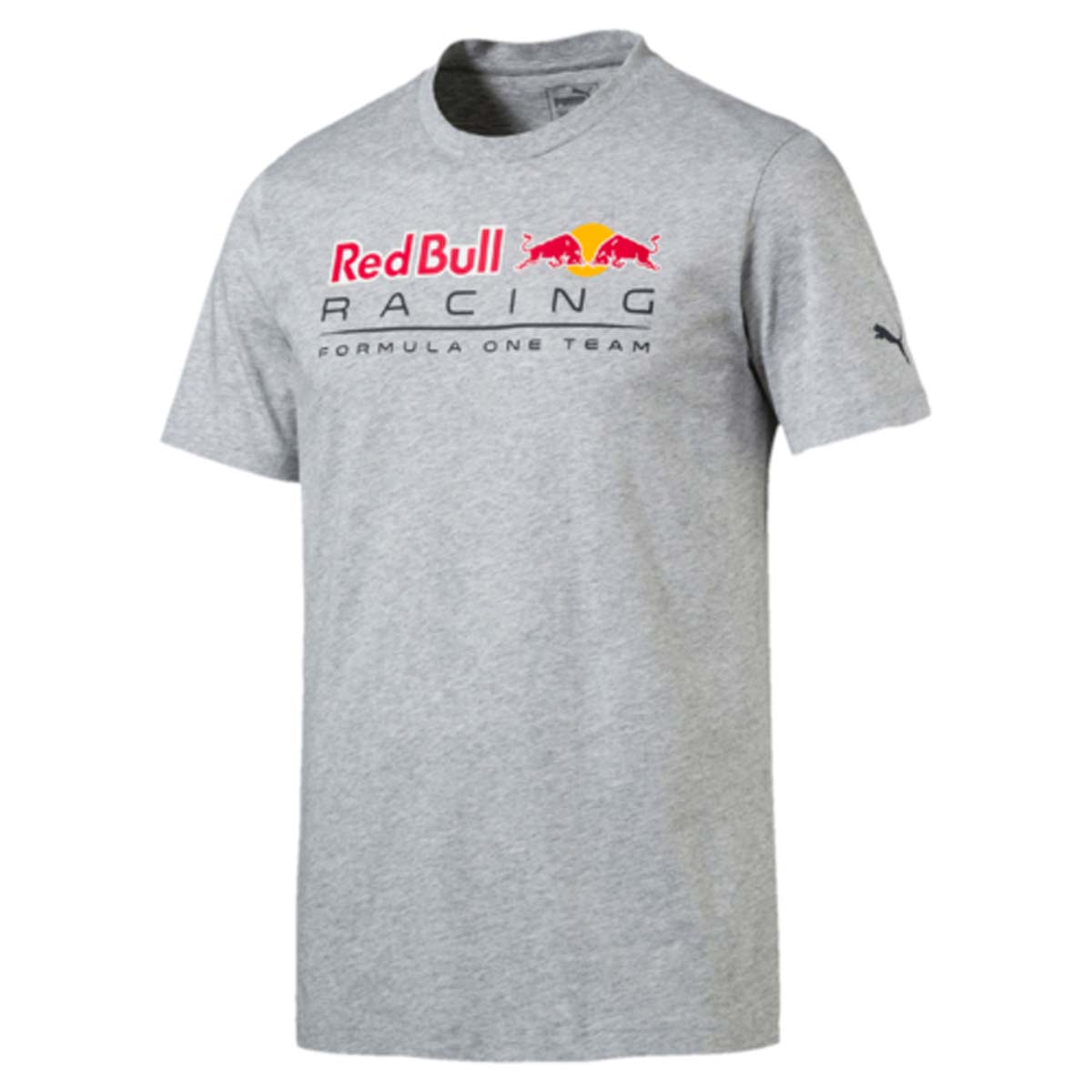 Футболка572747_01 Футболка572747_01Футболка мужская RBR Logo Tee выполнена из чистого хлопка и отличается хорошей воздухопроницаемостью. Изделие имеет классический крой, круглый вырез горловины и короткие рукава. Спереди модель украшена логотипом Red Bull Racing, на левом рукаве имеется логотип PUMA. Такая футболка незаменима для любителей автоспорта.
