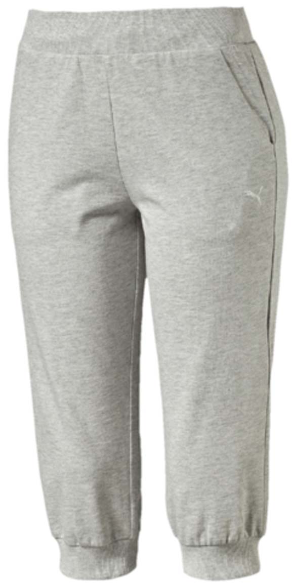 Бриджи/капри83842404 Бриджи/капри83842404Капри ESS Capri Sweat Pants W изготовлены из хлопка с добавлением полиэстера. Модель декорирована вышитым логотипом PUMA. Среди других особенностей изделия - пояс из трикотажа в резинку с затягивающимся шнуром, боковые швы с нахлестом вперед и манжеты из трикотажа в резинку. Изделие имеет стандартную посадку.