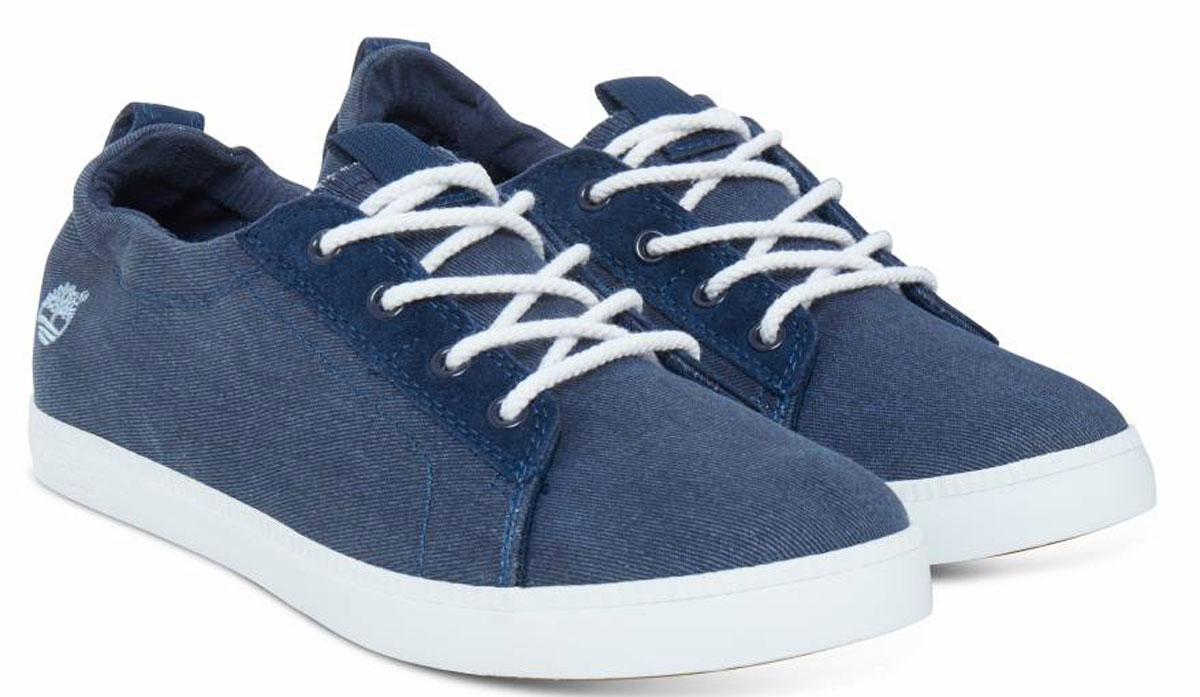 КедыTBLA1JEXW КедыTBLA1JEXWКеды женские Timberland Newport Bay Canvas Oxford выполнены из канваса. Модель на классической шнуровке. Задник оформлен логотипом бренда. Подкладка и стелька OrthoLite изготовлены из текстиля. Резиновая подошва оснащена рифлением.