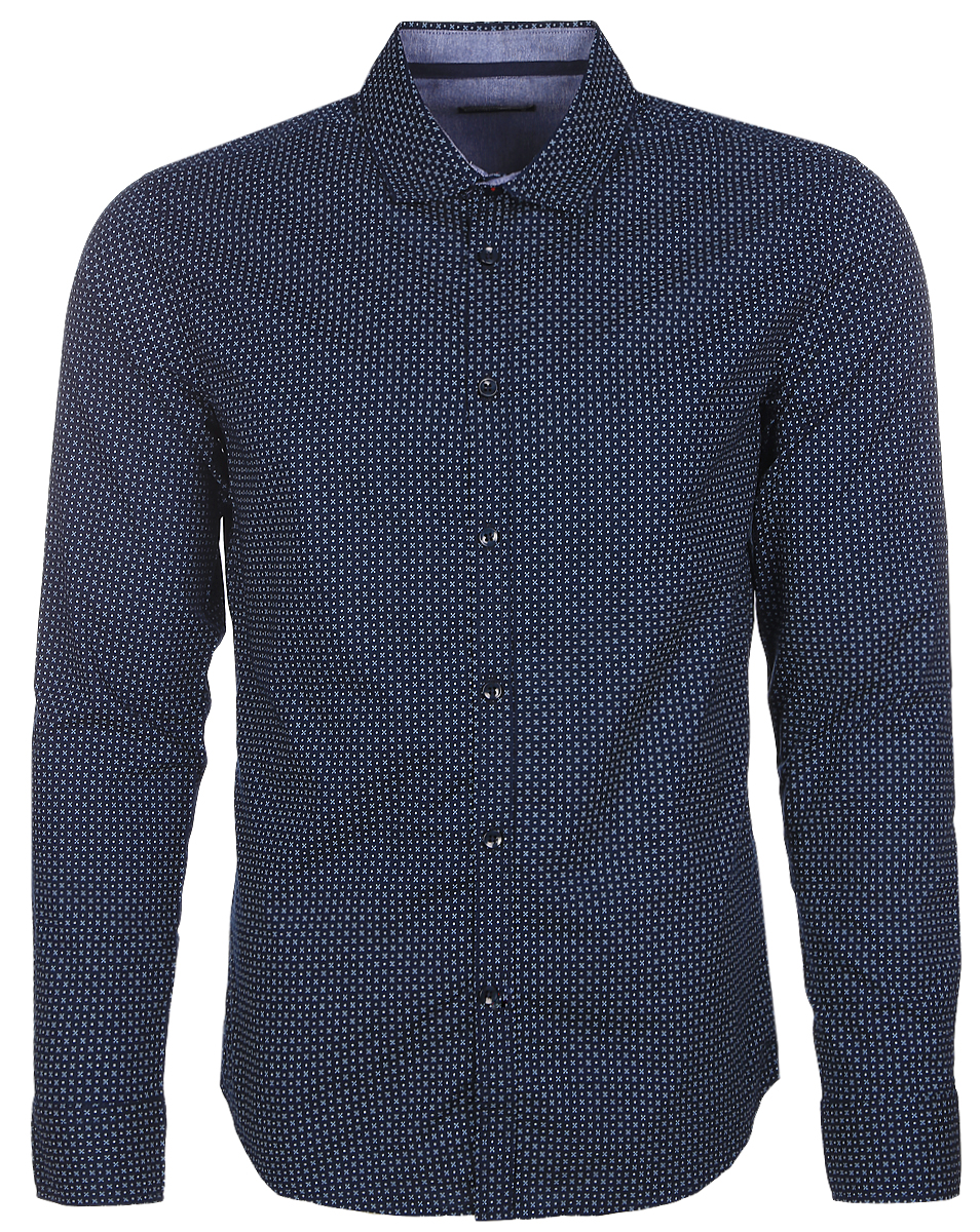 РубашкаB667006_Deep Navy Printed РубашкаB667006_Deep Navy PrintedСтильная мужская рубашка Baon, выполненная из натурального хлопка, позволяет коже дышать, тем самым обеспечивая наибольший комфорт при носке. Модель классического кроя с отложным воротником и длинными рукавами застегивается на пуговицы по всей длине. Манжеты рукавов также застегиваются на пуговицы. Изделие оформлено оригинальным принтом.
