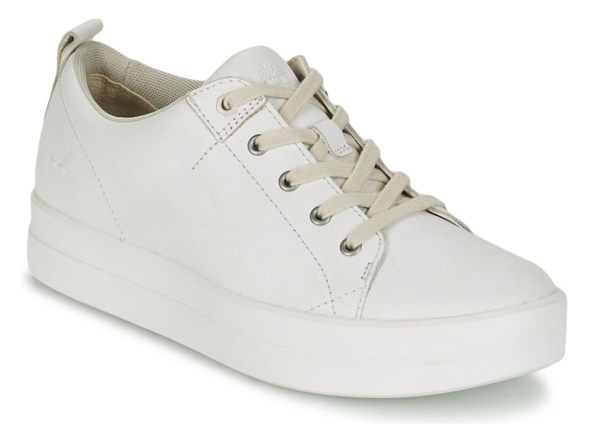 КедыTBLA1AIUW КедыTBLA1AIUWКеды женские Mayliss Oxford выполнены из натуральной кожи.Кеды застегиваются на шнуровку с металлическими люверсами. Подкладка и стелька изготовлены из текстиля. Специальная структура стельки Anti-Fatigue поглощает удары при ходьбе в зонах, принимающих на себя основную нагрузку, отражает энергию, улучшая амортизирующие свойства и предотвращая усталость ног. Резиновая подошва оснащена рифлением.