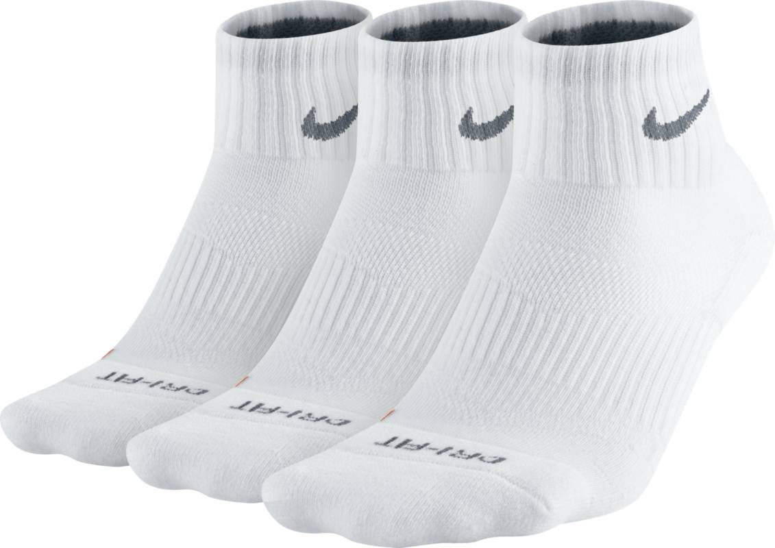 НоскиSX4835-001 НоскиSX4835-001Носки Nike 3PPK Dri - FIT Cushion из отводящего влагу материала с сетчатыми вставками, облегают стопу и обеспечивают воздухопроницаемость и плотную комфортную посадку. Вставка из махрового трикотажа для дополнительной защиты от ударов.