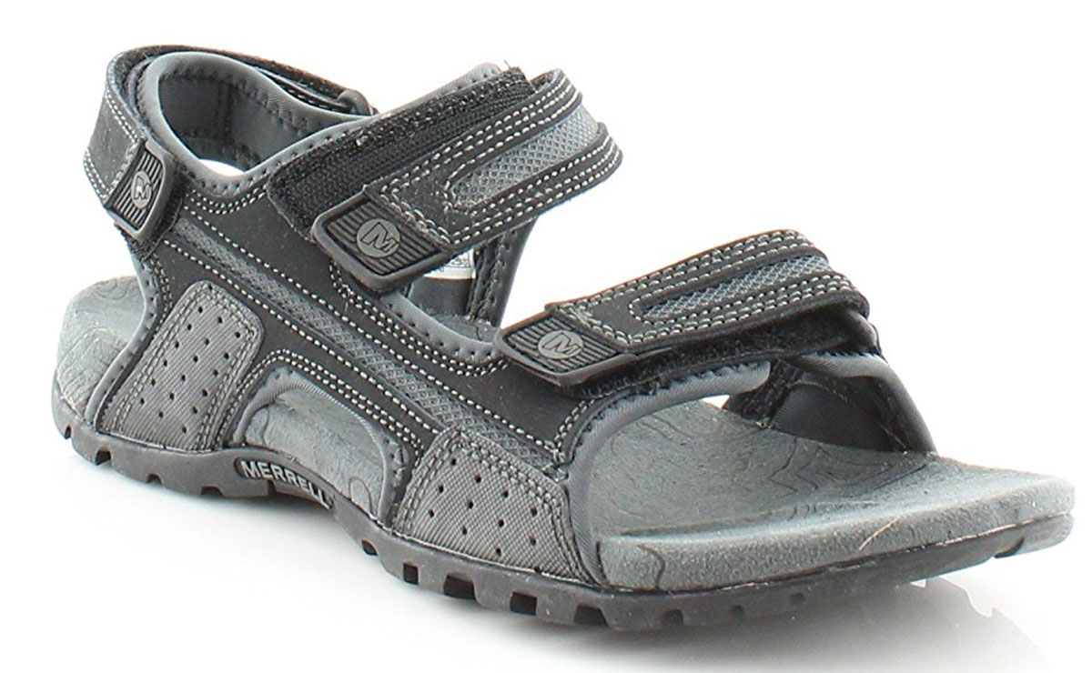 Сандалии276754C Сандалии276754CНевероятно удобные мужские сандалии от Merrell выручат вас в жаркую погоду. Модель выполнена из натуральной кожи с полиуретановым покрытием. Ремешки на застежках-липучках, дополненные логотипом бренда, обеспечивают прочную фиксацию модели на ноге. Мягкая стелька комфортна при движении. Промежуточная подошва из материала EVA с использованием технологии Air Cushion стабилизирует стопу и поглощает удары при ходьбе. Износостойкая подошва с рифлением обеспечивает надежное сцепление с поверхностью. Стильные сандалии прекрасно дополнят ваш летний образ.