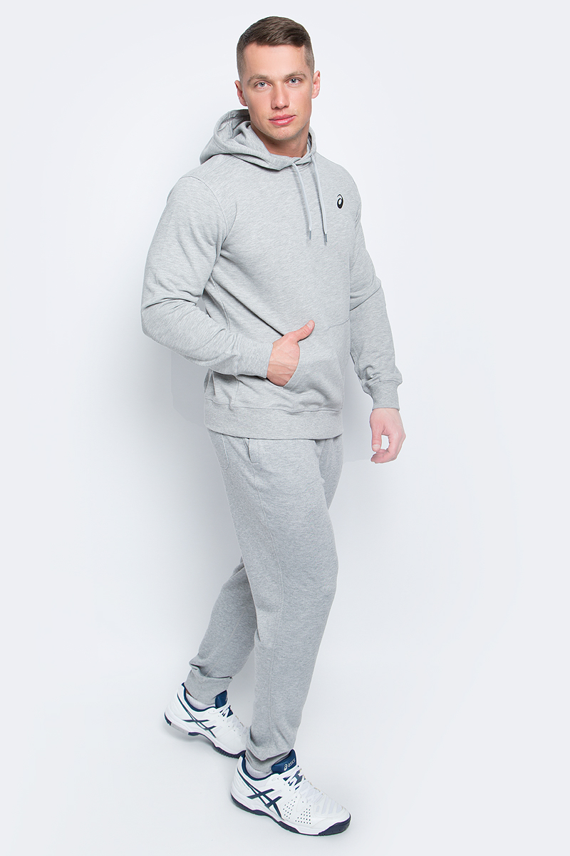 Худи141089-0714 Худи141089-0714Мужское худи Asics выполнено из хлопка с добавлением полиэстера и эластана. У модели классический крой - худи не слишком тесное и не слишком свободное, что гарантирует полную свободу движений. Капюшон на шнурках. Изделие оформлено эластичными манжетами и окантовкой низа, дополнено карманом-кенгуру.
