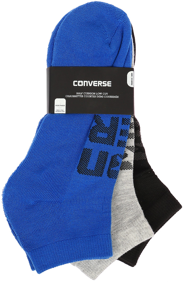 Комплект носковE560A3010 Комплект носковE560A3010Мужские носки Converse изготовлены из качественного полиэстера с добавлением эластана. Модель оформлена буквенным принтом с названием бренда. Внутри носочки выполнены с трикотажными петельками. Эластичная резинка плотно облегает ногу, не сдавливая ее.