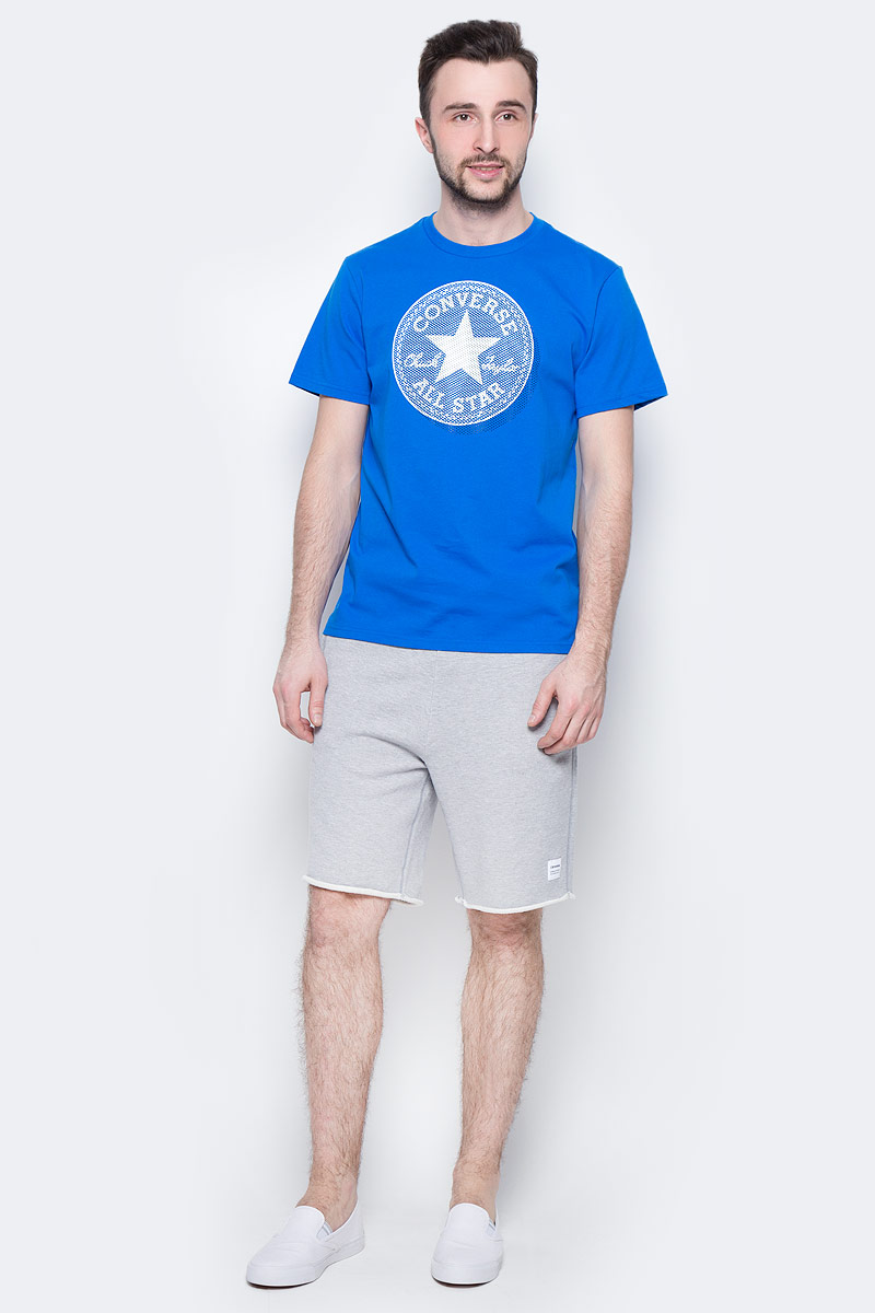 Футболка10003386430 Футболка10003386430Футболка Converse - оптимальный вариант для активного отдыха и повседневного использования. Модель выполнена из хлопка, что обеспечивает максимально комфортные ощущения во время использования. Крупный принт на груди придает изделию оригинальность.