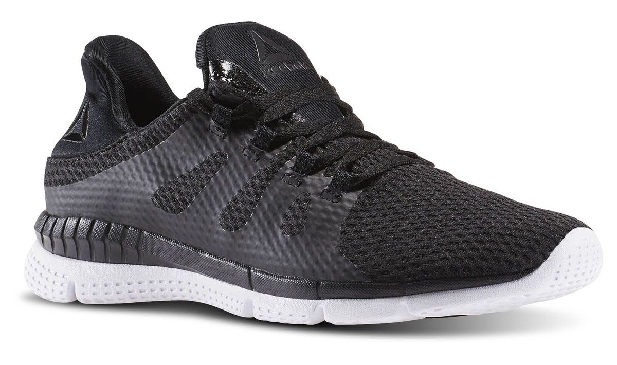 Кроссовки для бегаBD2621 Кроссовки для бегаBD2621Кроссовки Reebok Zprint Her M учитывают все особенности женской стопы. Гибкость, поглощение энергии удара, мягкие вставки для большего комфорта и стелька с технологией Memory Tech для лучшей амортизации - у этих кроссовок есть все, чтобы стать по-настоящему незаменимыми. Синтетический верх для вентиляции и поддержки. Низкий дизайн для свободы движений в области щиколотки; мягкие вставки на язычке и пятке для комфорта. Невероятно мягкая промежуточная подошва эффективно поглощает энергию удара. Массажная стелька с технологией Memory Tech для комфорта. Независимые подвижные элементы в основных зонах подошвы для непревзойденной гибкости. Каркас по периметру для стабилизации стопы.