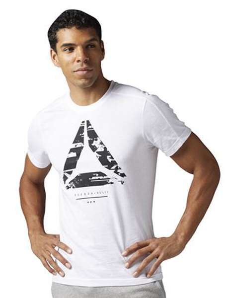 ФутболкаBK4708 ФутболкаBK4708Удобная посадка SLIM FIT позволяет вам не отвлекаться ни на что, кроме покорения новых вершин и достижений.