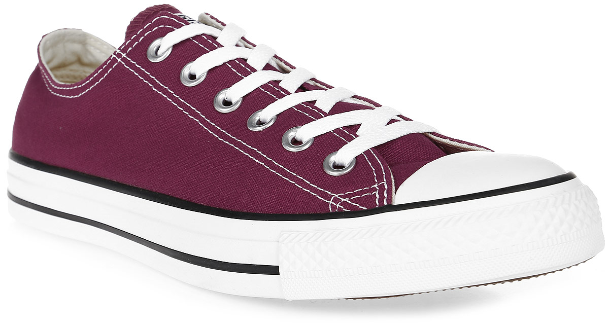 КедыM9007 КедыM9007Классические кеды Chuck Taylor All Star Core OX от Converse займут достойное место среди вашей обуви. Модель выполнена из плотного текстиля и оформлена на язычке фирменной текстильной нашивкой, на подошве - прорезиненной накладкой и контрастными полосками, на одной из боковых сторон - металлическими люверсами. Мыс изделия дополнен классической для кед прорезиненной вставкой. Классическая шнуровка обеспечивает надежную фиксацию обуви на ноге. Стелька из материала EVA с текстильной поверхностью комфортна при движении. Гибкая резиновая подошва с рифлением гарантирует идеальное сцепление с любыми поверхностями. В таких кедах вашим ногам будет комфортно и уютно.