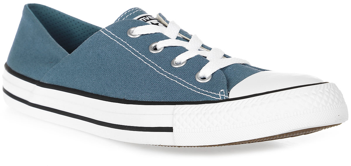 Кеды555903 Кеды555903Стильные женские кеды Chuck Taylor All Star Coral от Converse созданы для тех, кто предпочитает оригинальный дизайн и непревзойденное качество. Кеды выполнены из плотного текстиля и оформлены декоративной прострочкой. Мыс защищен резиновой накладкой. Классическая шнуровка надежно фиксирует обувь на ноге. Стелька и подкладка из мягкого текстиля комфортны при ходьбе. Подошва исполнена из износостойкой резины. Рифление на подошве обеспечивает идеальное сцепление с любыми поверхностями. Эффектные кеды помогут вам создать яркий, динамичный образ.