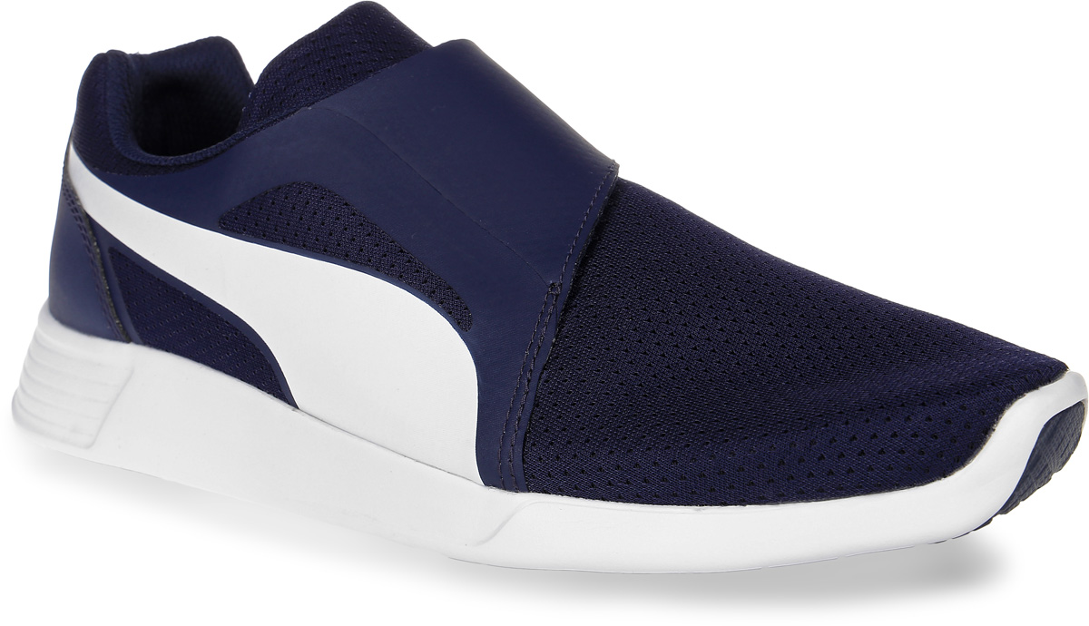 Кроссовки36239704 Кроссовки36239704Модель ST Trainer Evo АС от PUMA изготовлена из комбинированных материалов. Верх выполнен из дышащего текстиля, стелька - из лёгкого ЭВА-материала с поверхностью также из текстиля, подошва - из резины и ЭВА. Модель оснащена эластичной резинкой для более удобного и быстрого надевания, ею же и фиксируется на ноге.