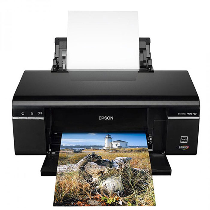 Epson Stylus Photo P50C11CA45341 Epson Stylus Photo P50C11CA45341Стильный фотопринтер Epson Stylus Photo P50 подойдет для пользователей, которые хотят контролировать творческий процесс создания фотографии в домашних условиях - лучше и быстрее чем в фотолаборатории. Для создания уникальной коллекции CD и DVD дисков в принтере Epson Stylus Photo P50 предусмотрена функция печати на поверхности CD/DVD. Качество фотографий выше чем в фотолаборатории: Водорастворимые Чернила Epson Claria были специально разработаны компанией Epson для печати фотографий и используются в картриджах для фотопринтеров Epson, обеспечивая непревзойденную цветопередачу, насыщенные и яркие цвета. 6-ти цветная система печати позволяет добиться максимального цветового охвата, что делает фотографии по качеству превосходящие аналоговую печать в фотолабораториях. Epson Stylus Photo P50 печатают каплями до 1,5 пл с разрешением 5760Х1440 dpi, что обеспечивает высочайшую детализацию и отсутствие зернистости. Цветокоррекция изображений: В Epson Stylus...