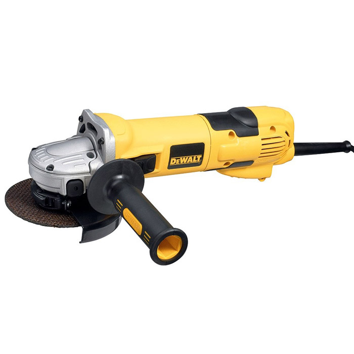 Угловая шлифмашина DeWalt D28136D28136 Угловая шлифмашина DeWalt D28136D28136Угловая шлифмашина DeWALT D28136 применяется в строительных работах и для металлообработки. Данный инструмент позволяет разрезать без особого труда всевозможные материалы: дерево, пластик, камень, металл. Кроме того, он может используется для обдирания краски и шлифовки различных поверхностей. Регулировка скорости данной модели электронная, что позволяет лучше контролировать инструмент и дает возможность выбирать необходимый для обработки конкретного материала режим работы. Предохранительная электро-механическая муфта инструмента предназначена для уменьшения реактивного крутящего момента и, следовательно, для защиты работающего от удара в том случае, когда отрезной диск заклинил. Для предотвращения пуска инструмента при его подключении к сети даже тогда, когда выключатель машинки находится в положении «включено» в конструкции предусмотрен выключатель нулевого напряжения. Так же у модели D28136 предусмотрено устройство, которое защищает инструмент от перегрузки и...