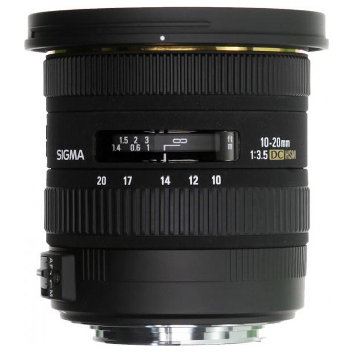 Sigma AF 10-20mm F3.5 EX DC HSM, Nikon5A9955 Sigma AF 10-20mm F3.5 EX DC HSM, Nikon5A9955Двукратный сверхширокоугольный объектив Sigma AF 10-20 mm F/3.5 EX DC HSM открывает отличные возможности широкоугольной съемки как в помещении, так и на открытом воздухе. Даже с учетом кроп-фактора его диапазон фокусных расстояний охватывает наиболее употребительные широкоугольные значения 15 – 30 мм. Высокая постоянная светосила дает возможность с удобством использовать объектив в пасмурную погоду или для съемки в помещении. Угол поля зрения изменяется в пределах 102,4° - 63,8° (в зависимости от исполнения), что позволяет получать преувеличенную перспективу и с успехом решать самые сложные творческие задачи. Объектив AF 10-20 mm F/3.5 EX DC HSM специально предназначен для использования с цифровыми камерами и формирует круг изображения, в точности соответствующий площади сенсора формата APS-C. Уменьшение круга изображения позволило сделать объектив более легким и компактным, благодаря чему AF 10-20 mm F/3.5 EX DC HSM сможет с удобством отправиться со своим владельцем в любую поездку...