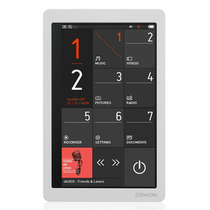 Cowon X9 32GB, WhiteiAudioX9 32GB Cowon X9 32GB, WhiteiAudioX9 32GBCowon X9 – самый долгоиграющий плеер в своём классе, работающий до 110 часов в режиме воспроизведения аудио. Устройство поддерживает все типы мультимедиа, в том числе проигрывает видео на большом сенсорном дисплее. Плеер оснащён акселерометром, FM-тюнером, диктофоном, динамиком и слотом для карт памяти MicroSD. Главные отличия X9 от модели-предшественника – Cowon X7 – это увеличенное время работы, уменьшенный вес и флэш-память ёмкостью до 32 Гб вместо жёсткого диска. Также стоит выделить новый динамический интерфейс и обновлённую систему преобразования звука JetEffect 5 (48 настроек эквалайзера, 9 режимов эхо, специальные эффекты включая знаменитый BBE+).